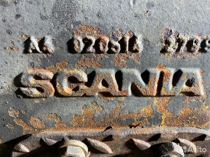 Корпус кпп средняя часть Scania 124 420 DC1201L01