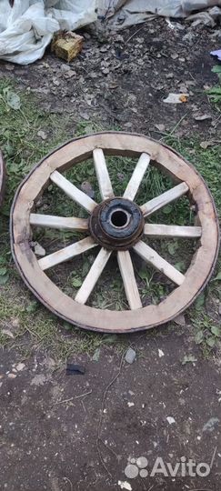 Колесо от телеги