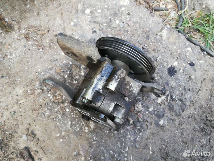 Насос гур Ниссан Премьера Комфорт Р11