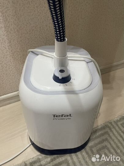 Отпариватель для одежды вертикальный Tefal