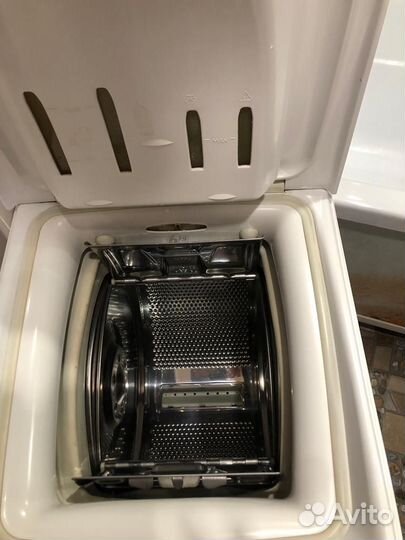 Стиральная машина с вертикальной загрузкой