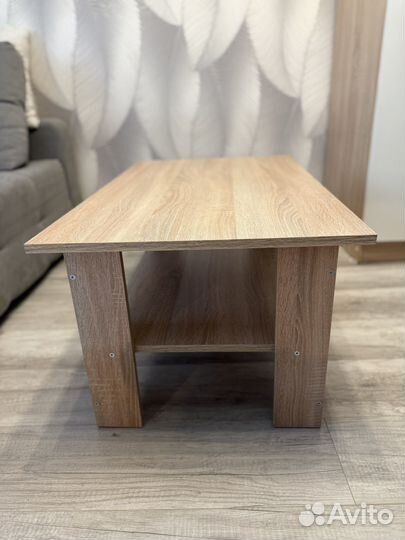 Журнальный столик