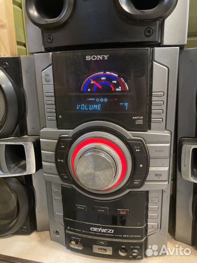 Музыкальный центр sony