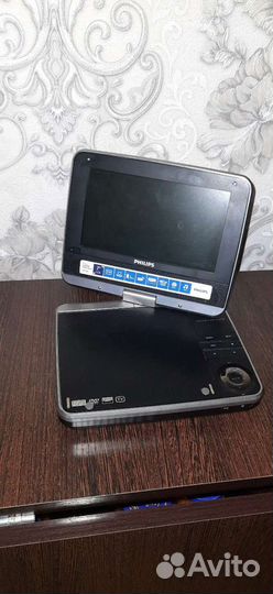 Портативный видеопроигрыватель