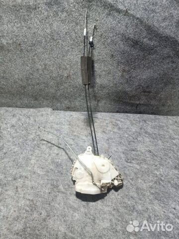 Замок двери передний правый Honda Cr-V 3 R20A2