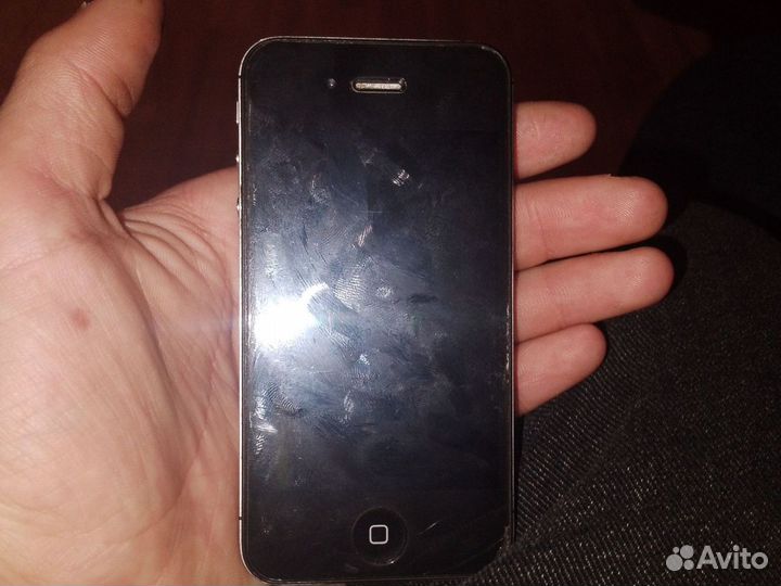 iPhone 4S, 8 ГБ