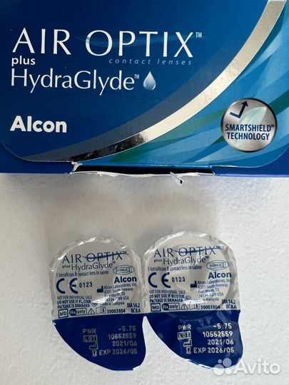 Линзы Alcon -5,75 2 штуки