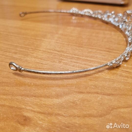 Свадебная диадема