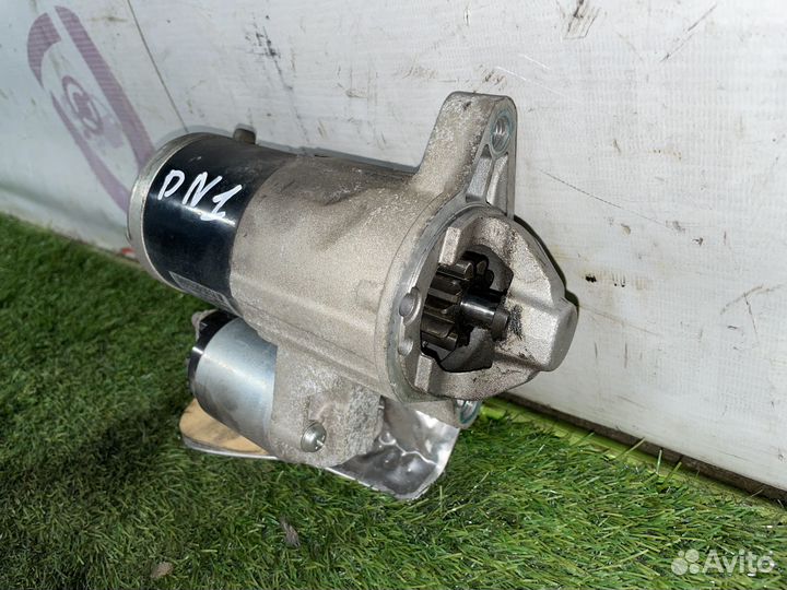 Стартер на Dodge Nitro 2011