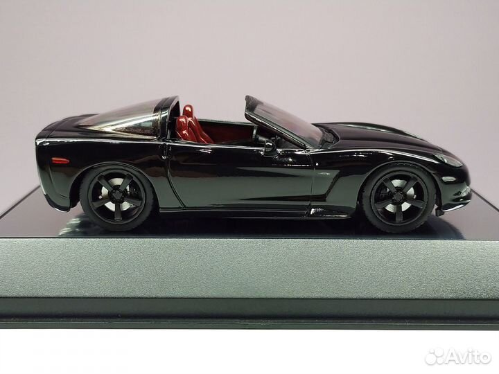 1:43 Chevrolet Corvette C6 Targa 2005