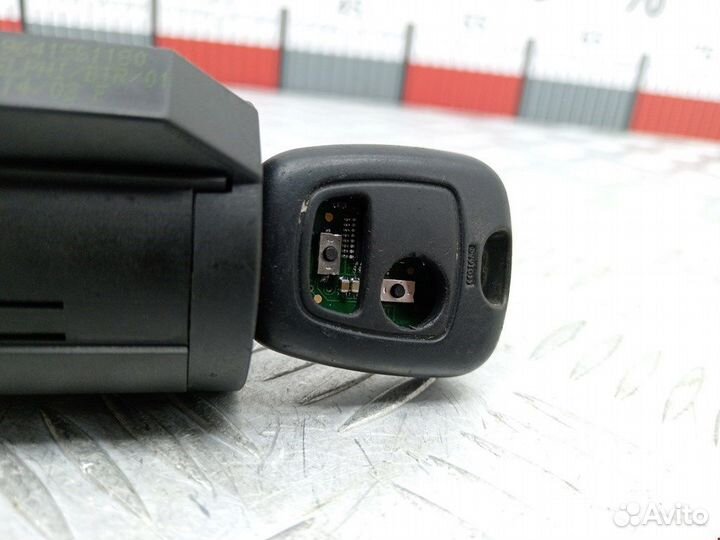 Замок зажигания для Peugeot-Citroen Picasso 4162HK