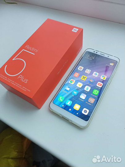 Xiaomi Redmi 5 Plus, 3/32 ГБ