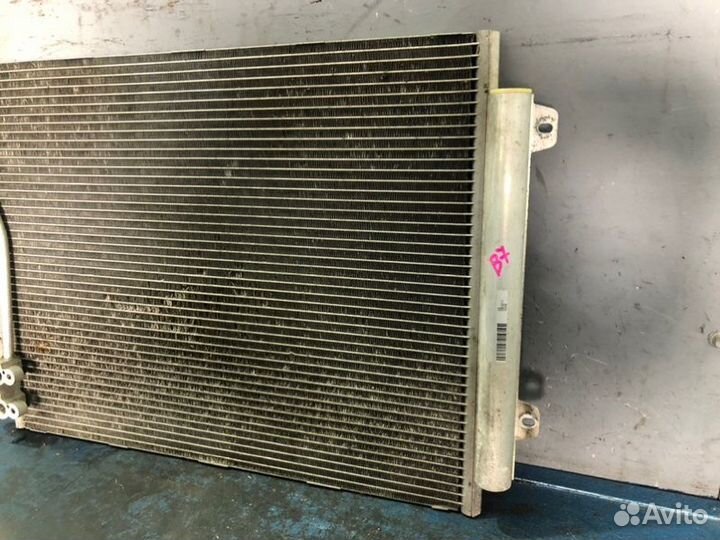 Радиатор кондиционера Volkswagen Passat B7