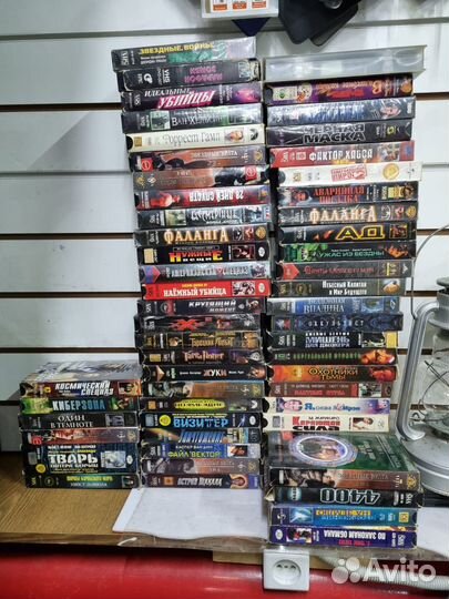 Видеокассеты с фильмами