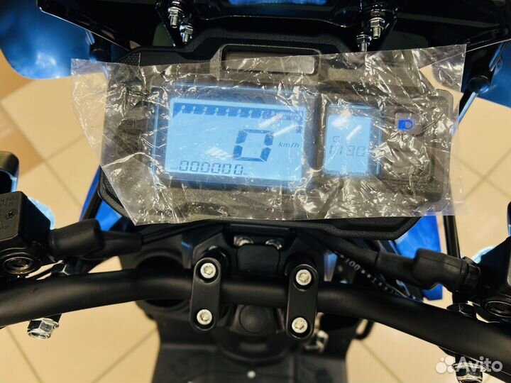 Скутер бензиновый