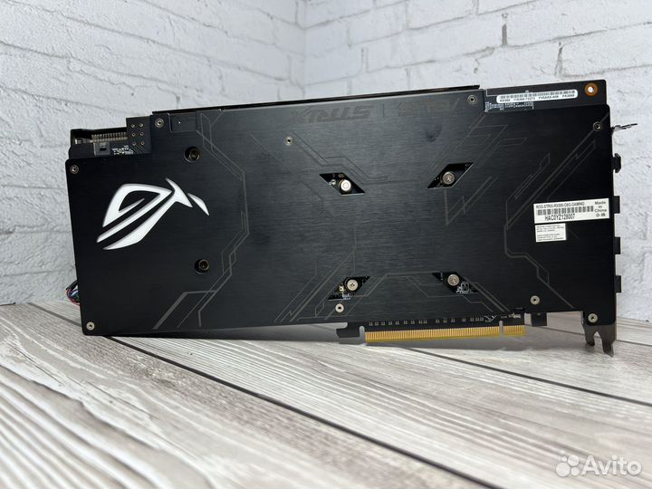 Asus ROG Strix RX 580 8GB OC. Отличное состояние