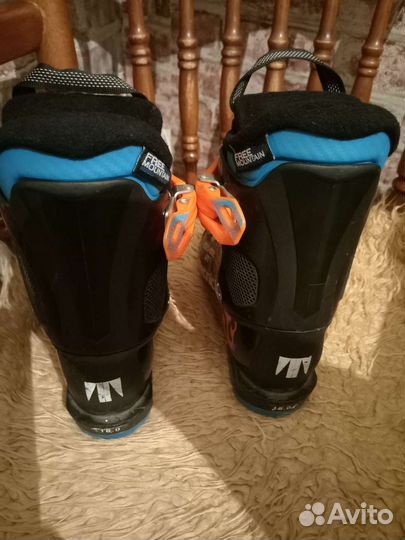 Горнолыжные ботинки детские
