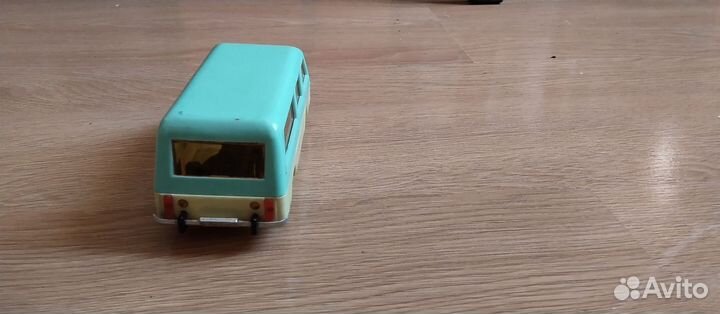 Советская игрушка машинка раф