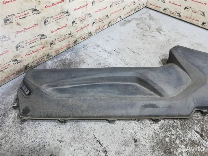 Накладка приборной панели Scania P-440 6-Series 2