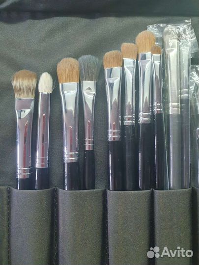 Набор кистей для макияжа