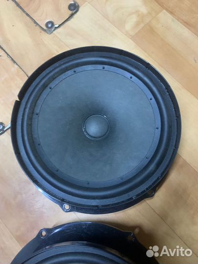 Динамики volkswagen jetta5