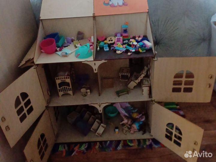 Кукольный домик