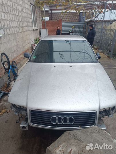 Запчасти на audi 100 c4