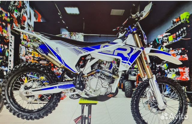 GR7 F300L (4T 182MM 2x вал. EFI) Enduro PRO(2022г)