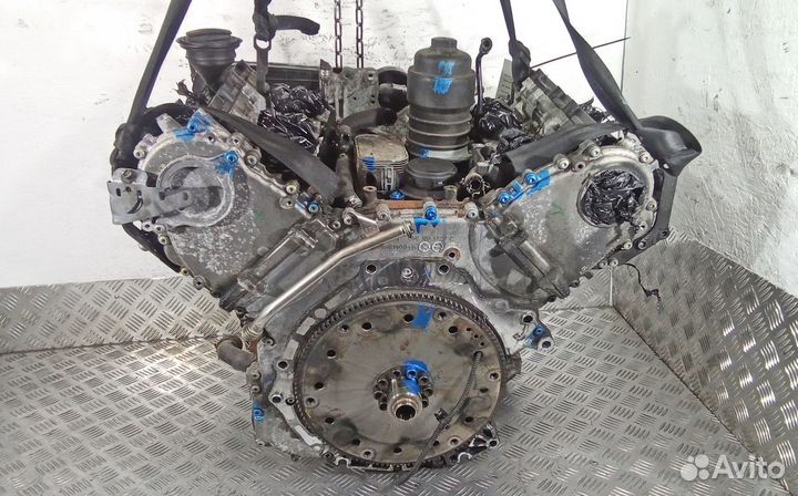 Двигатель дизельный на Audi A4 B8 2,7D TDI CR