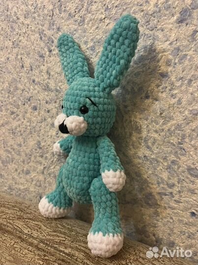 Мягкая игрушка заяц из плюша