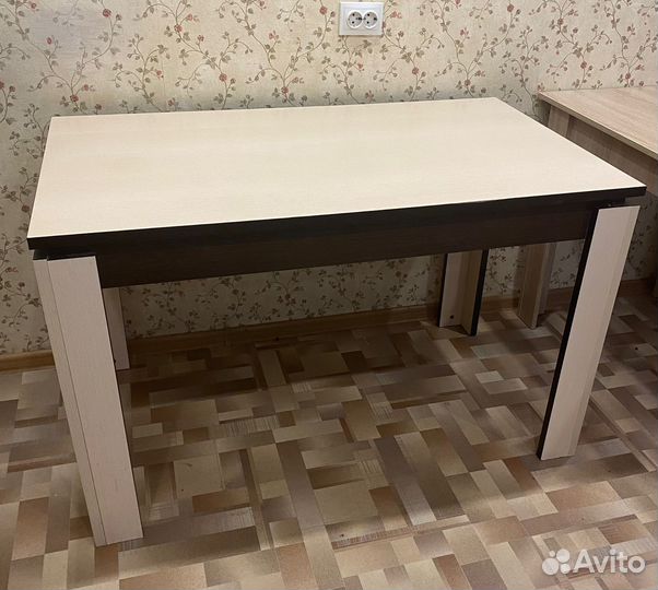 Кухонный стол бу