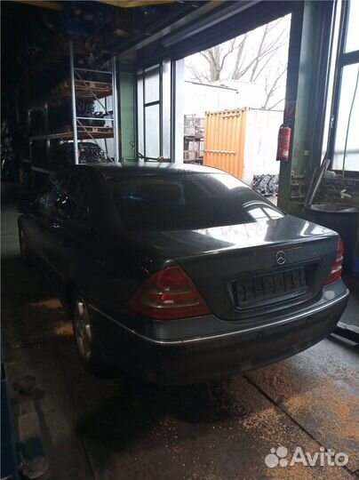 Разобран на запчасти Mercedes C W203 2000-2007