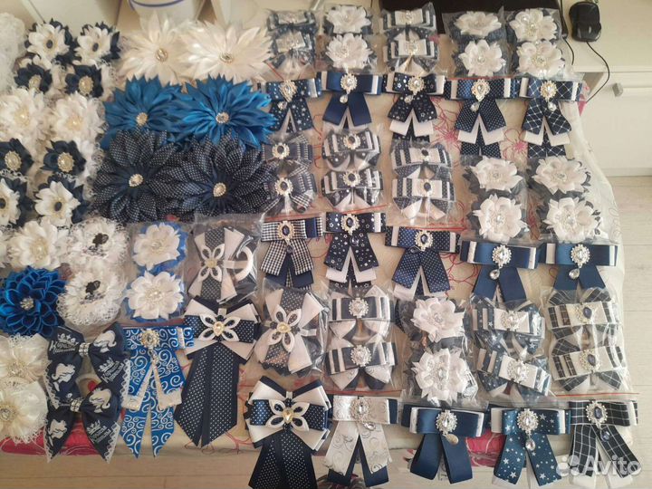 Школьные бантики ручной работы