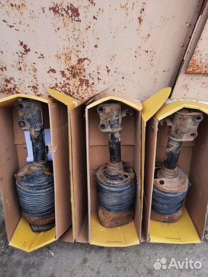 Пневмостойка lexus rx300