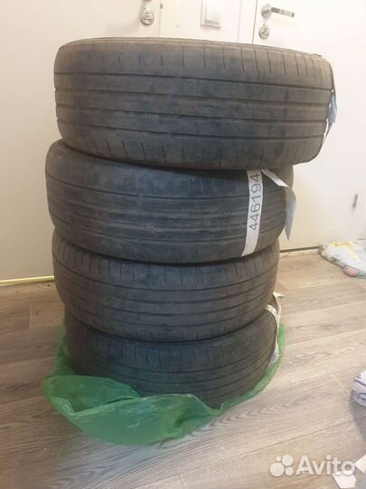 Nexen N'Fera SU1 215/60 R16 95V