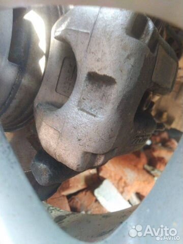 Суппорт тормозной задний Citroen C4 рест. LC 2010