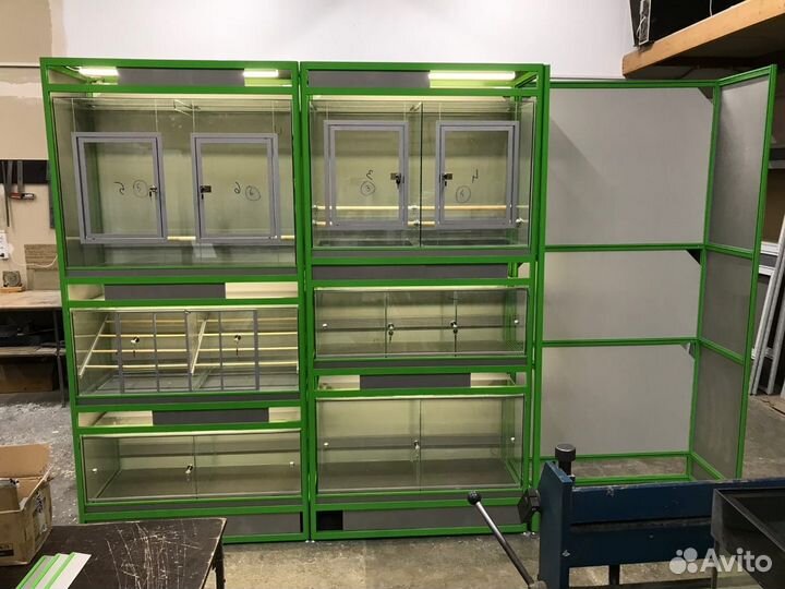 Оборудование для зоомагазина стойка для животных