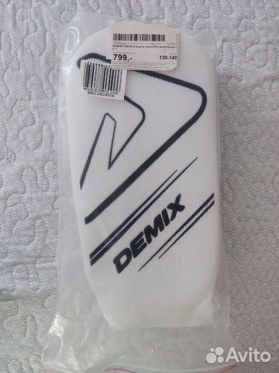 Защита голени для единоборств детские новая