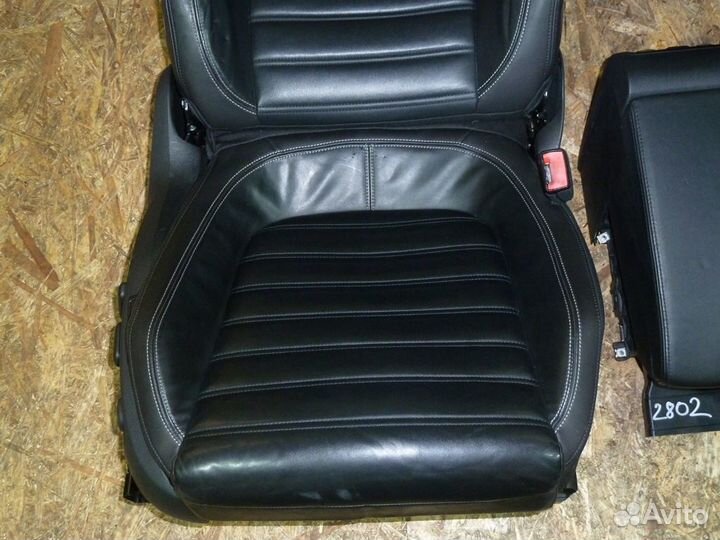 Кожаные сиденья Volkswagen Passat CC (B6)
