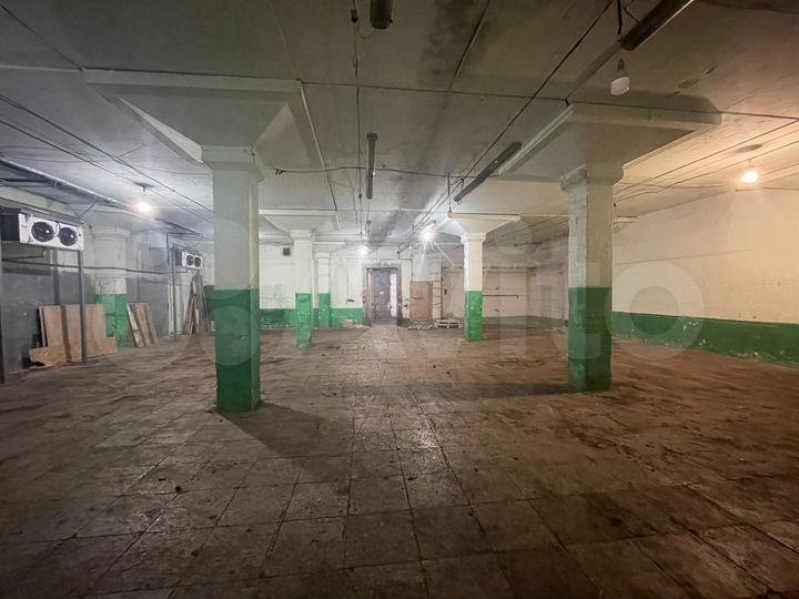 Холодильная камера, 300 м²