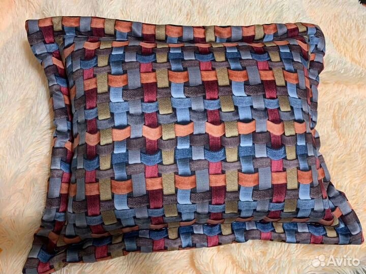 Подушки диванные