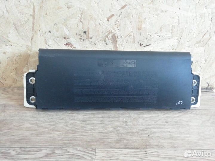 Подушка безопасности для колен Гольф 6