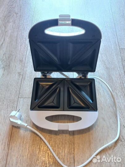 Сэндвичница