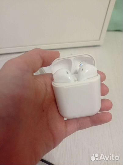 Наушники apple airpods