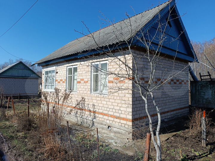 Дача 28 м² на участке 5 га