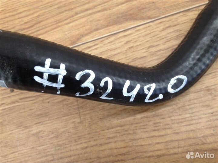 Трубка охлаждения Porsche Cayenne 7P5411817C