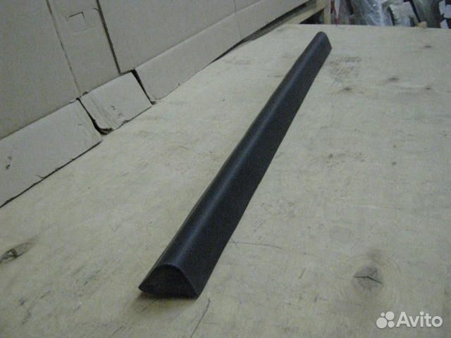 Молдинг двери передней левой mazda CX-7 (07-12)