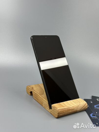 Samsung Galaxy S21+, 8/128 ГБ