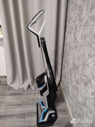 Вертикальный моющий пылесос Bissell