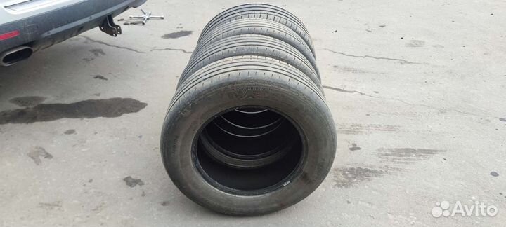 Nexen N8000 235/65